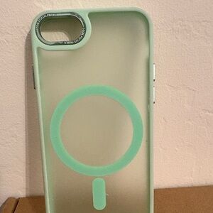 iPhone XE Mint Green MagSafe-Compatible Phone Case